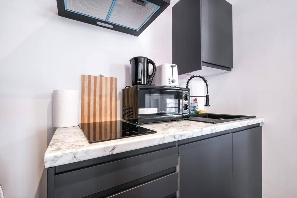 Sleep 2 In Piccadilly Soho Central London Vrf Екстериор снимка